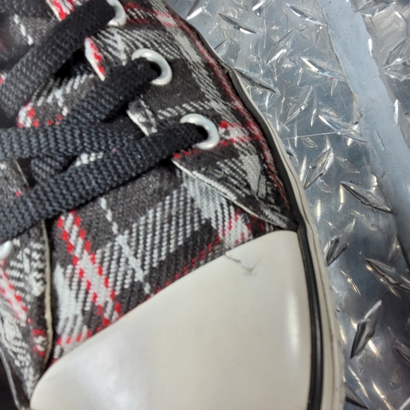 Vintage Y2K Converse Chuck Taylors - Picture 8 of 10